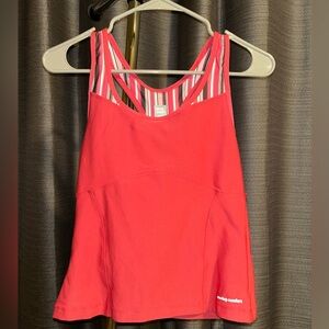 Moving comfort women’s tennis tank - size M